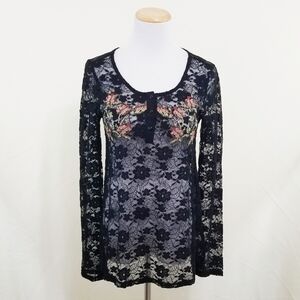 Mystree sheer black lace henley top Floral embroidered Women's Size Medium